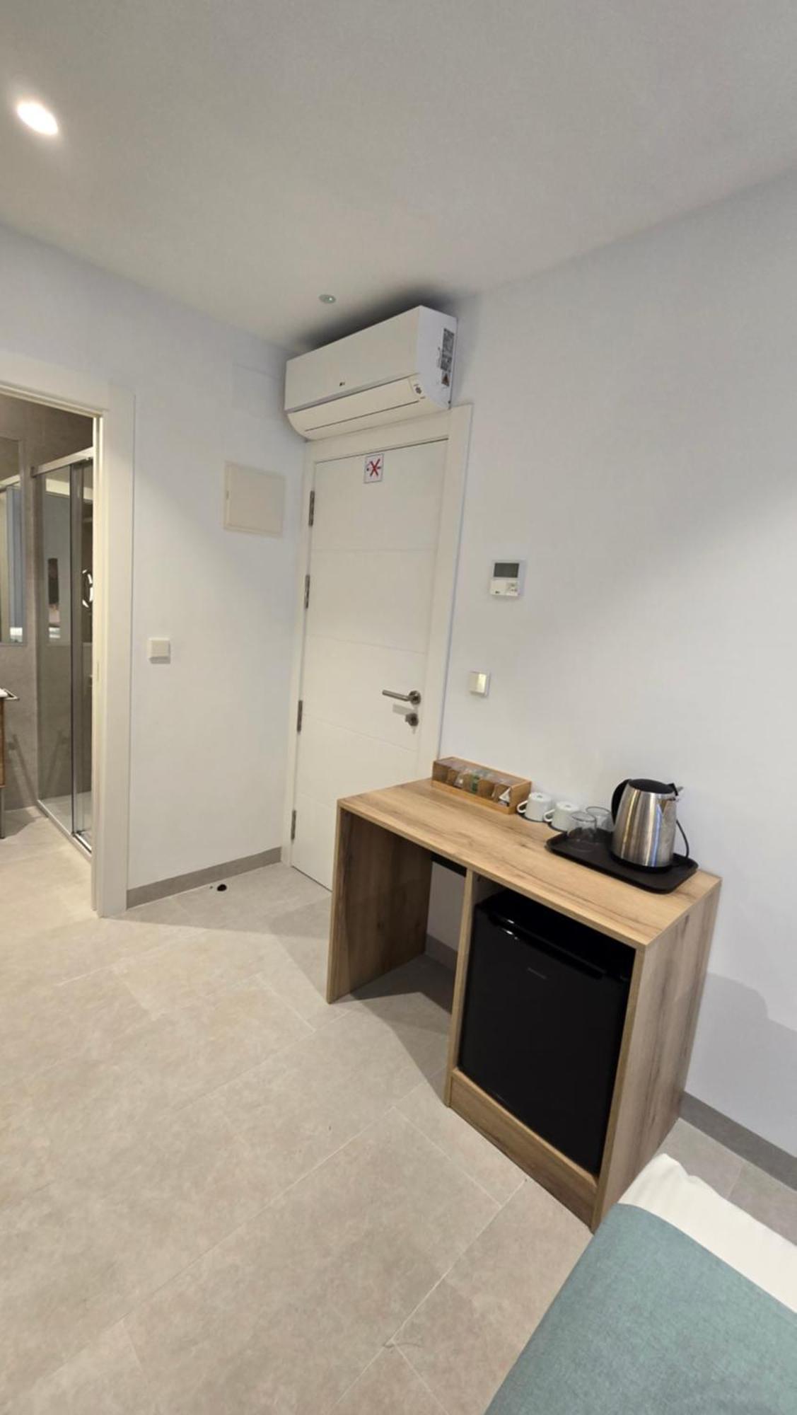 Hostal Rambla 24 By Holihome Alicante Kültér fotó