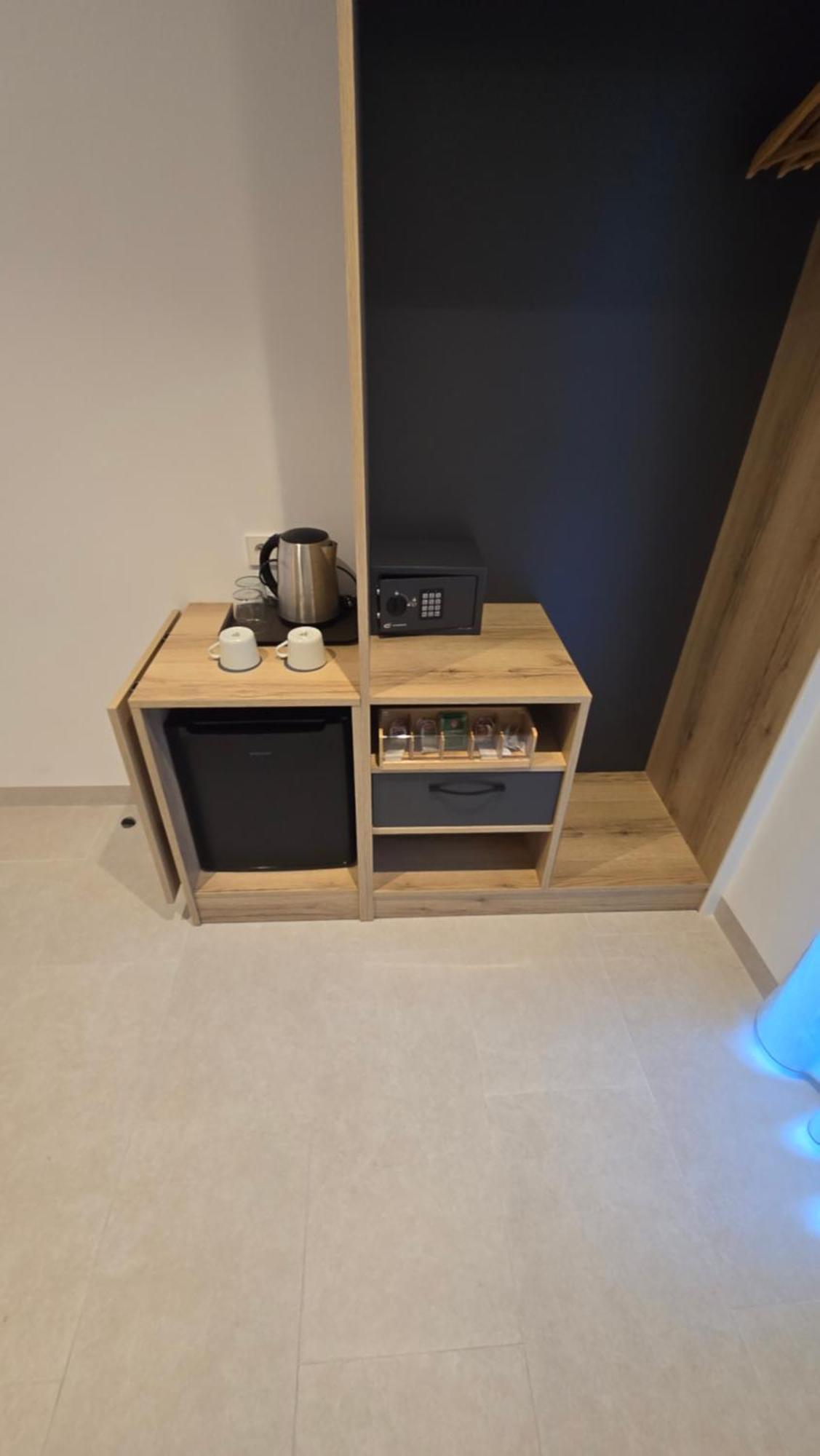 Hostal Rambla 24 By Holihome Alicante Kültér fotó